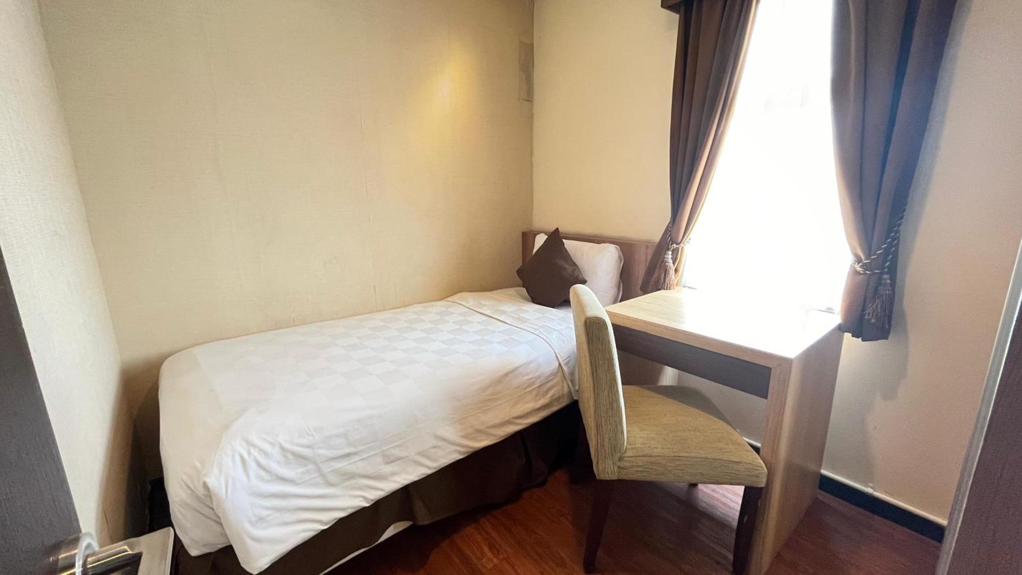 Nemuru Grand Serpong Panunggangah Esterno foto